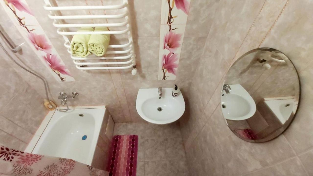 Айстра Apartman Lviv Kültér fotó