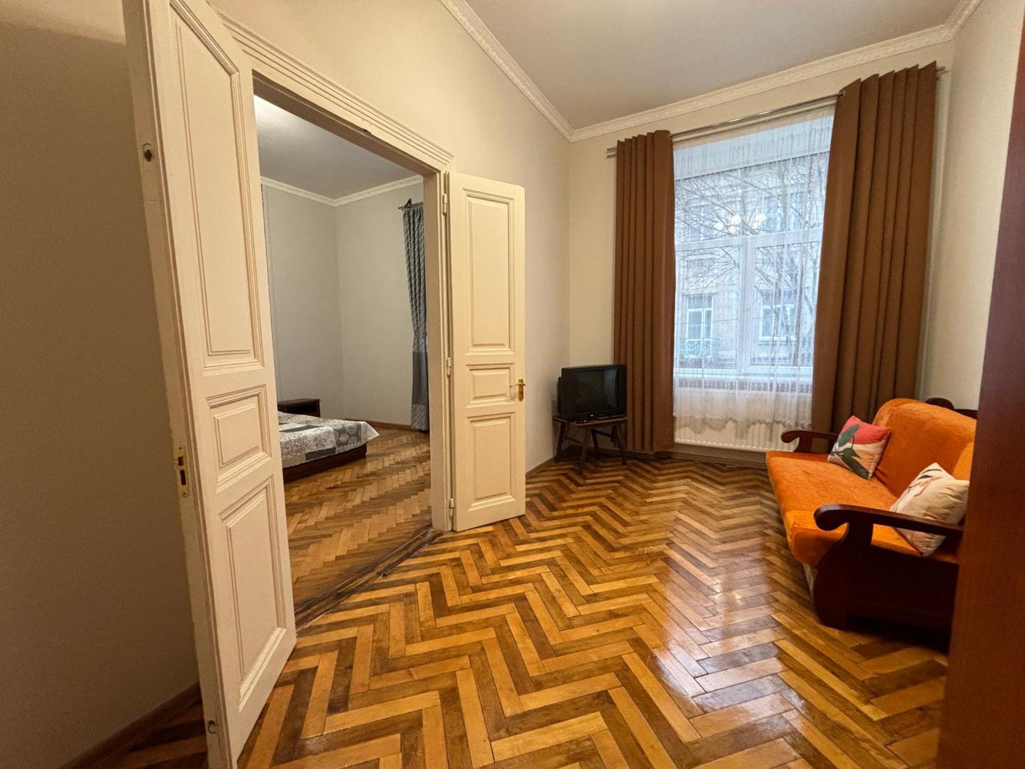 Айстра Apartman Lviv Kültér fotó