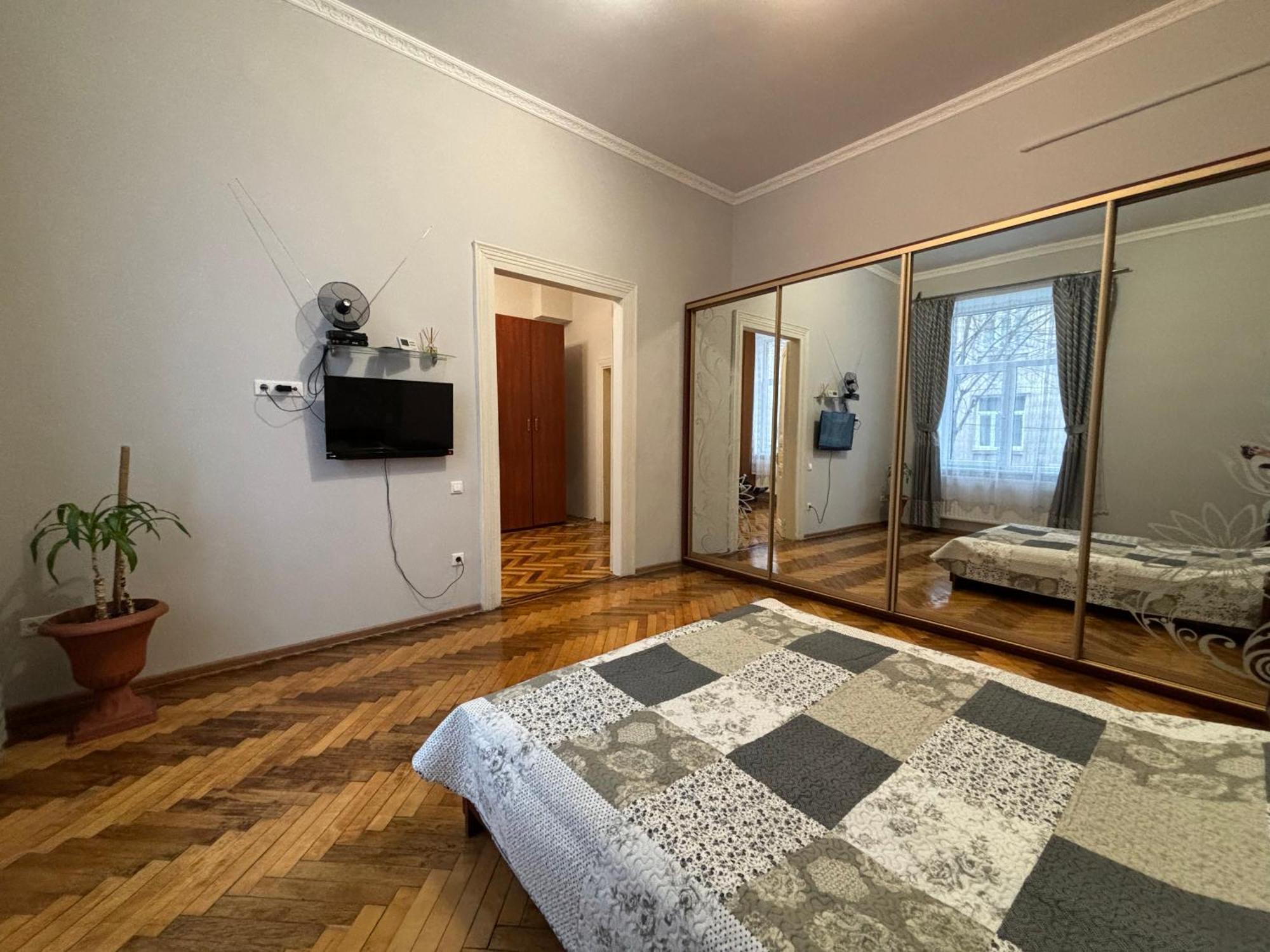 Айстра Apartman Lviv Kültér fotó